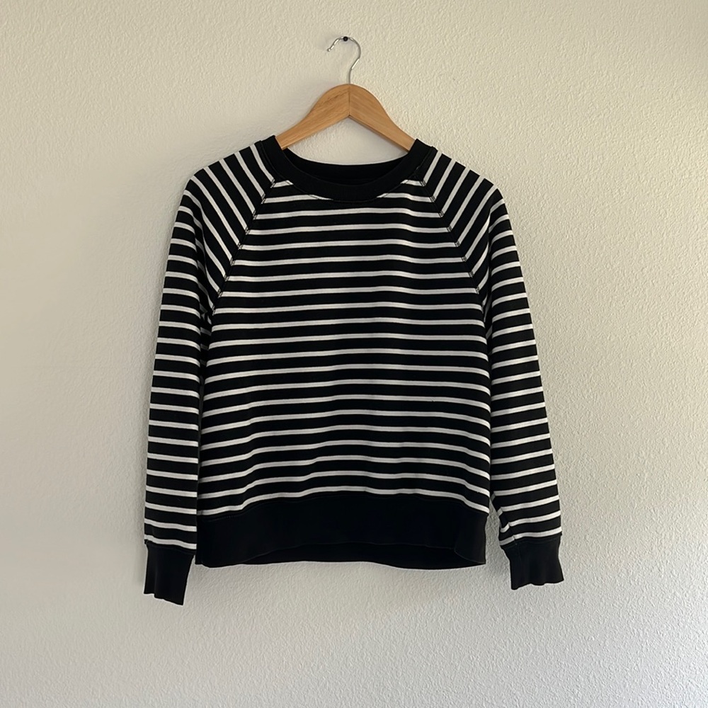 Size M Old Navy Black/White Striped Sweatshirt